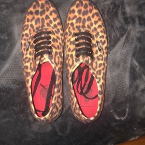 Women’s Vans Cheetah print